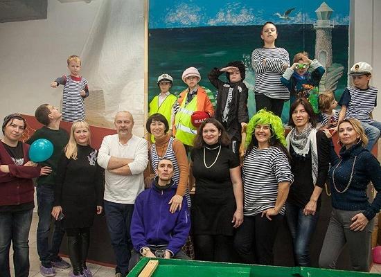 «Пристань авантюристов» приглашает на семейный фестиваль «Детки из клетки» в Нижнем Новгороде