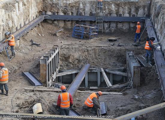 Ремонт коллектора после провала на Горной в Нижнем Новгороде обещано завершить к осени