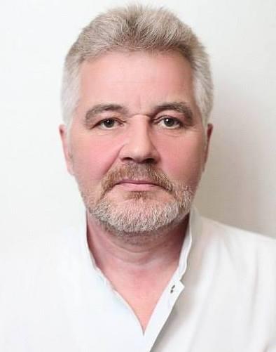 Детский хирург Батанов продолжает лечиться от острого лейкоза в Нижнем Новгороде