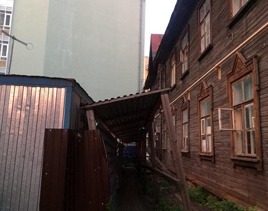 Минстрой дал фирме нижегородского депутата ввести в эксплуатацию дом без разрешения на строительство