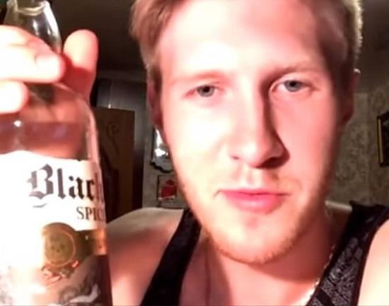 Сломана карьера стажера в полиции, рассказавшего пранкеру о своей работе в ОВД Нижнего Новгорода