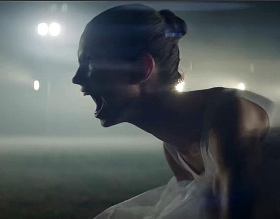 Лигалайз: Нас учат Родину любить те, кто отправил за границу сына