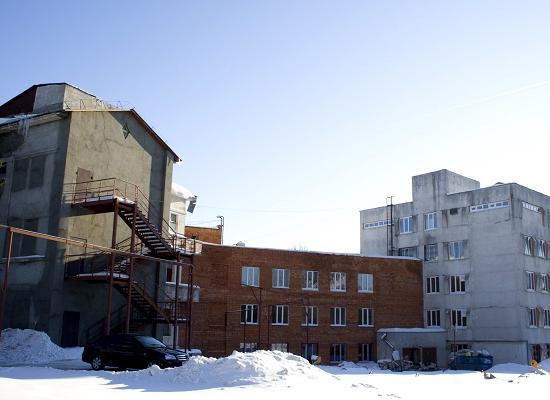 Нижегородской детской больнице пришлось в суде доказывать право на перевозку трупов за счет ФОМС