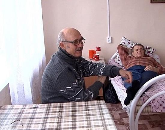 Жители района за свой счет отремонтировали ЦРБ в Нижегородской области